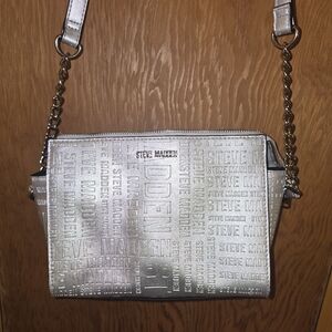 Steve madden silver rainbow metallic logo shoulder bag purse